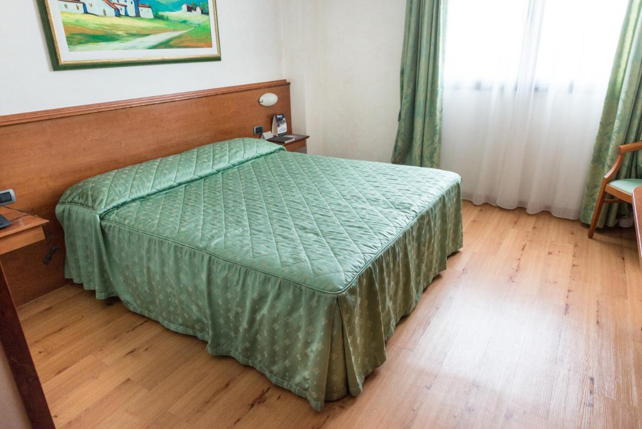 Point Hotel Piove di Sacco Eksteriør billede